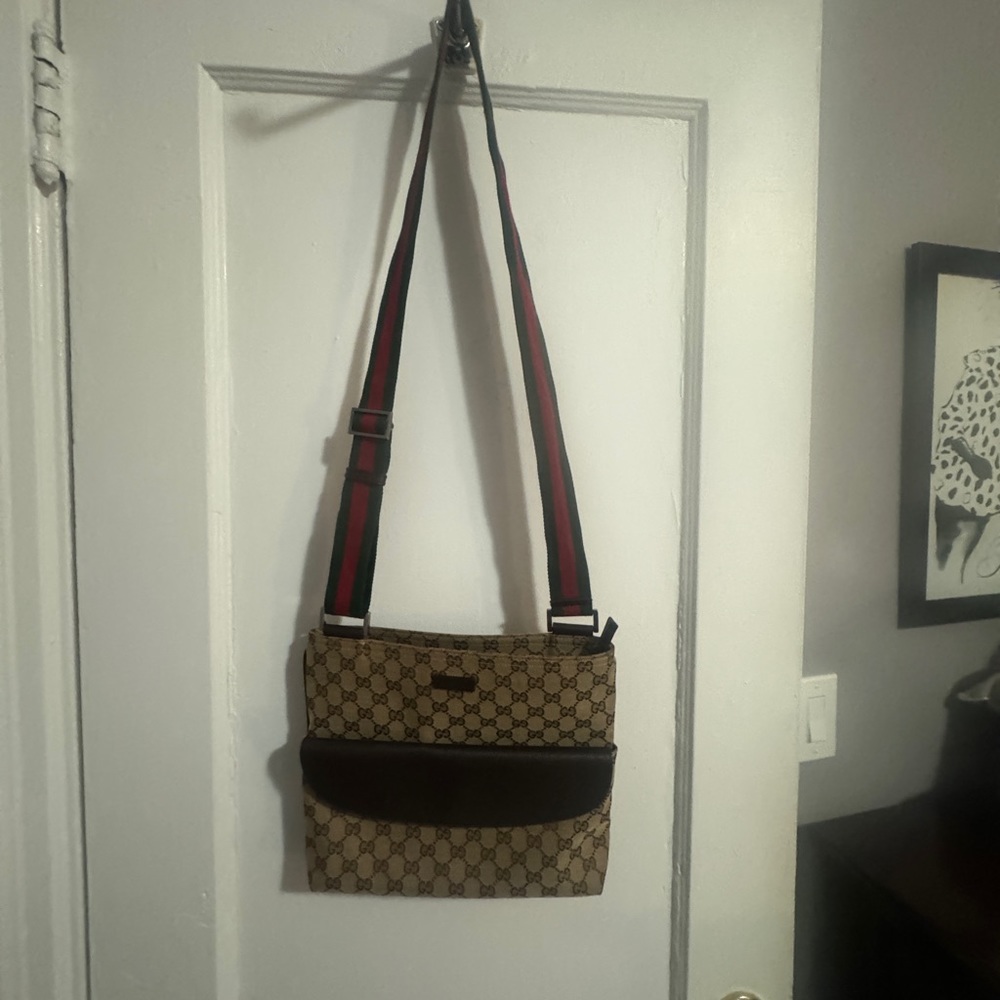 Authentic Gucci Crossbody